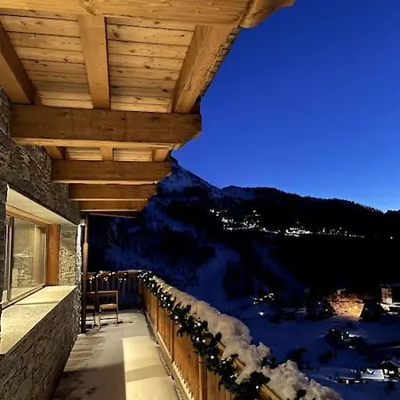 Skiing In The Italian Alps- Chalet Cervinia * Breuil-Cervinia