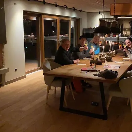 Appartement Skiing In The Italian Alps- Chalet Cervinia